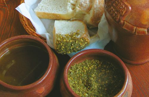 About Terra Rossa’s Olive Oils & Herb Mixes